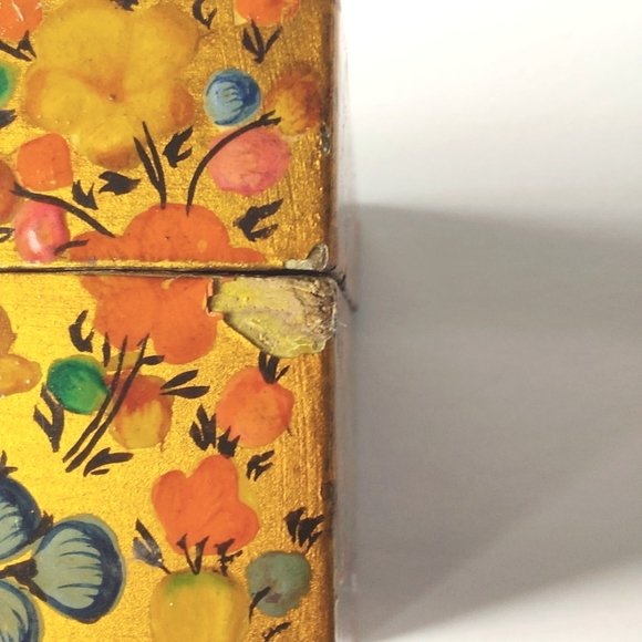 Kashmir Hand Painted Laquer Paper Mache Trinket Box Made in India - Picture 6 of 11